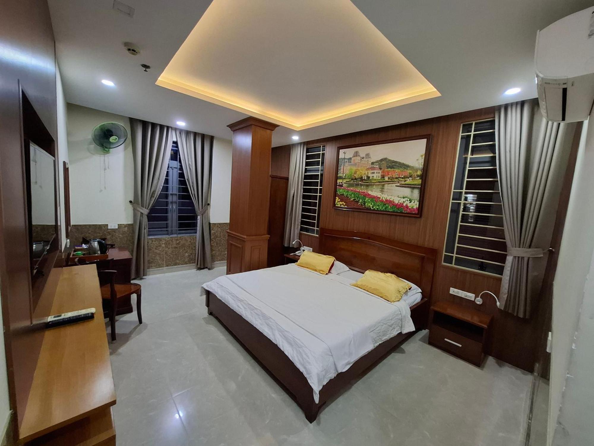 Hotel Phu Si Хошимін Екстер'єр фото
