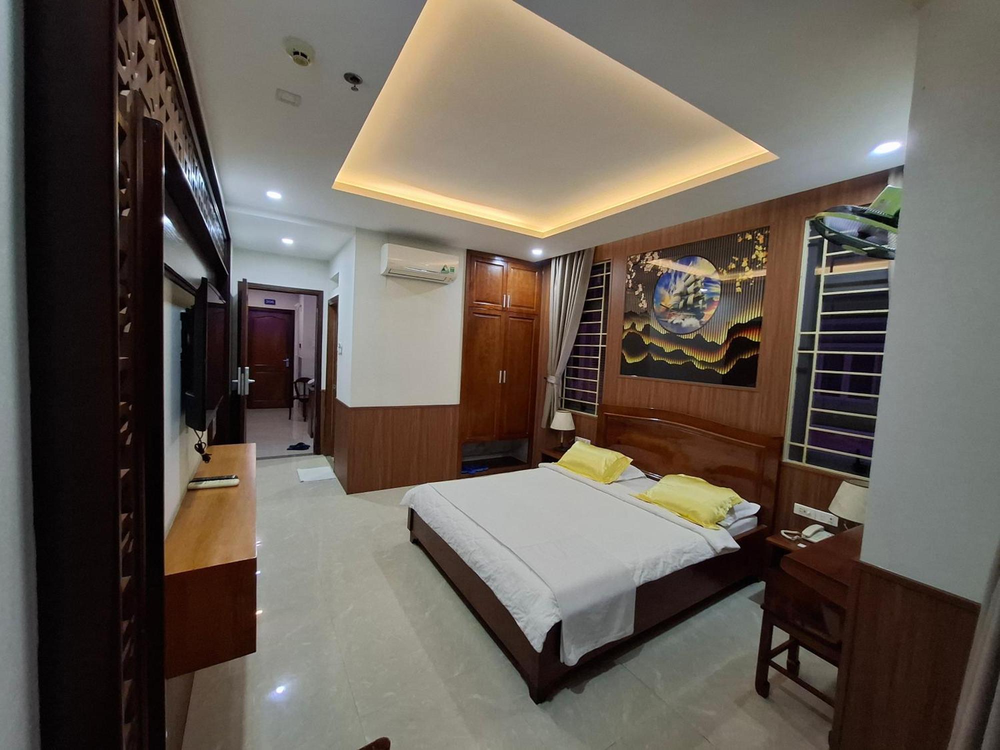 Hotel Phu Si Хошимін Екстер'єр фото